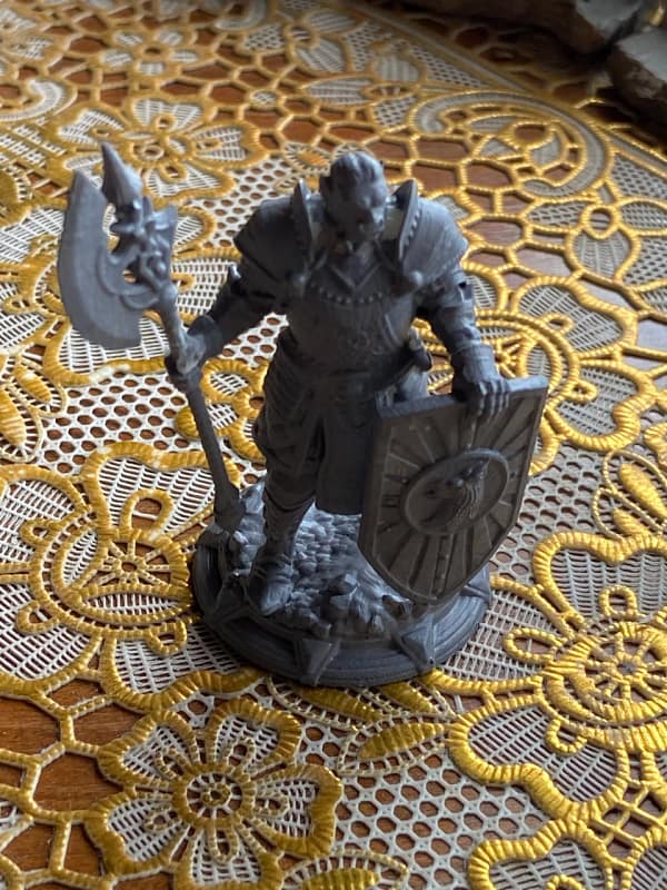 Miniatura Trenon the Redeemed para RPG - Coleção The Dragon Pact - Image 2